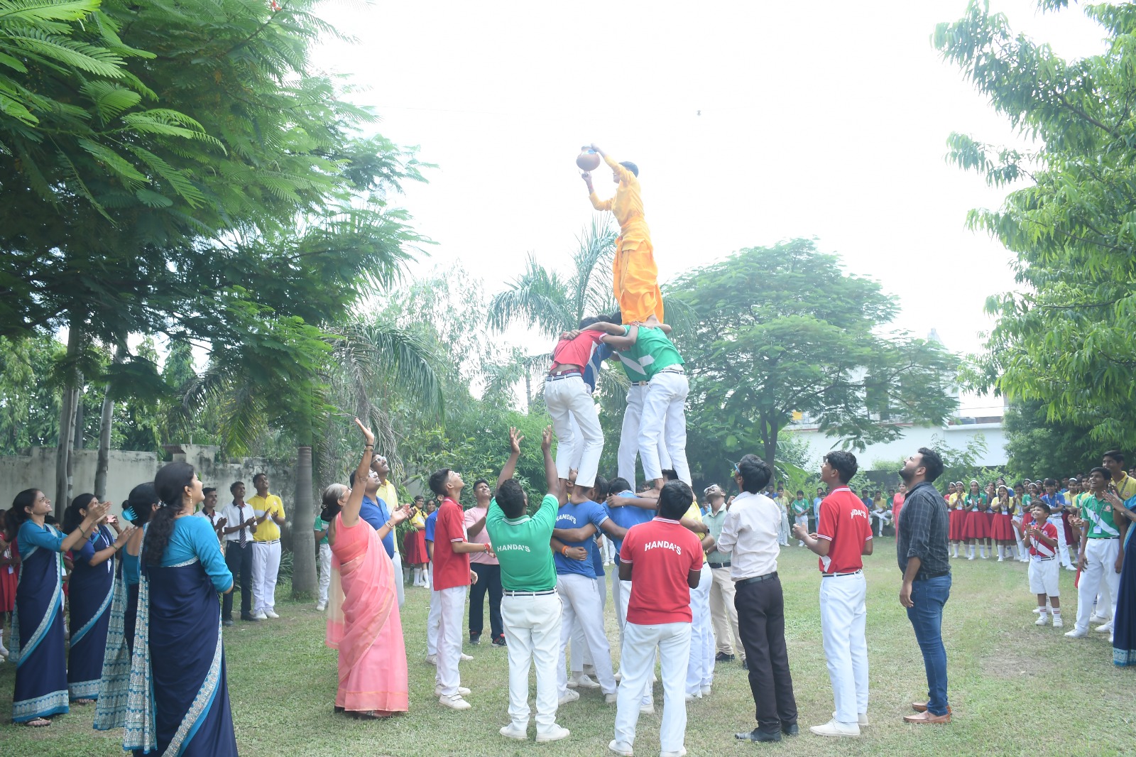Handa Public school